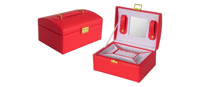 Coffret &agrave; bijoux rouge