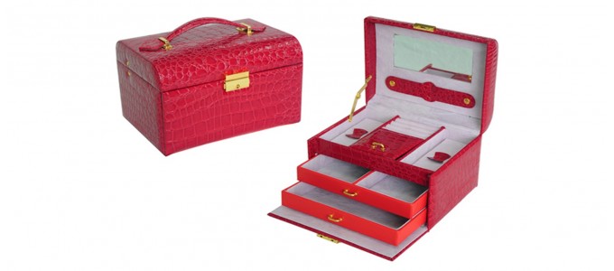 Coffret &agrave; bijoux rouge